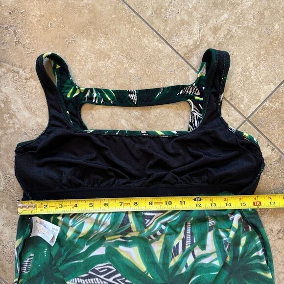 MagicSuit Tankini Swim Top Womens US Size 10 Green Tropical Built In Bra Draped - Picture 9 of 10